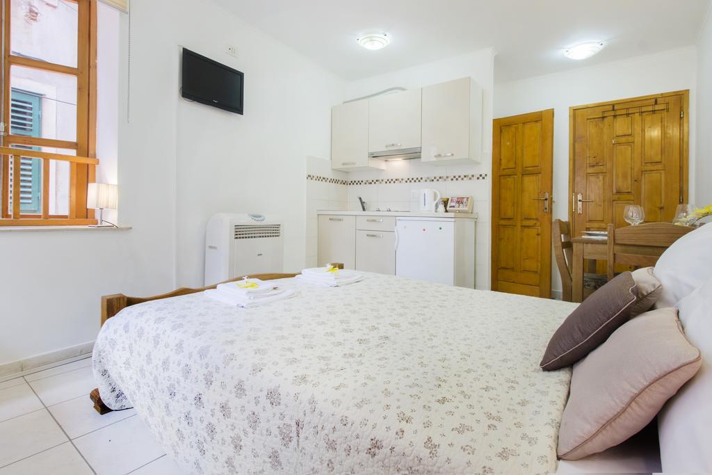 Top City Center Apartments Šibenik Eksteriør billede